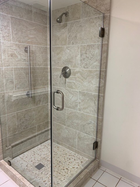 Building Photo - 217 18th Ave