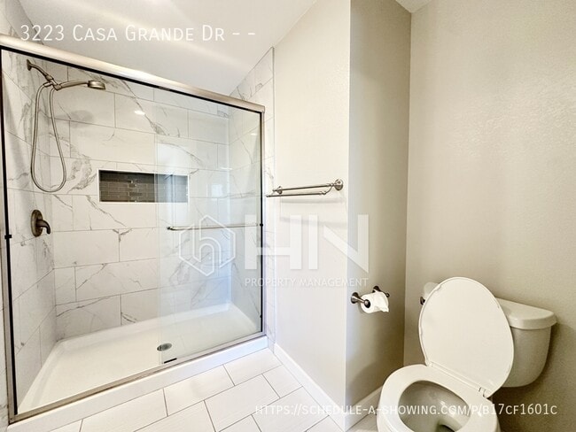 Building Photo - 3223 Casa Grande Dr