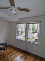 Building Photo - 217 Mercer St