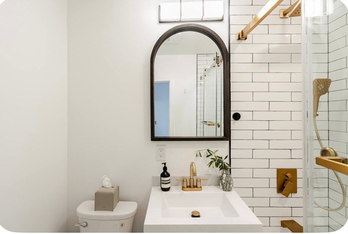 Building Photo - 12812 Greene Ave