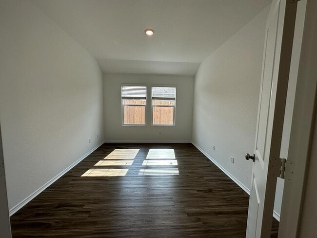 Building Photo - 232 Golden Grove Pkwy
