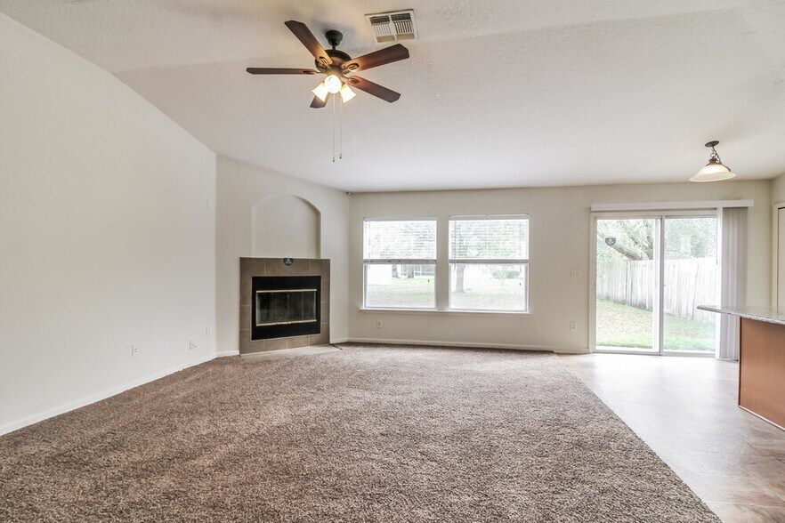 Building Photo - 860 Bonaparte Landing Ct