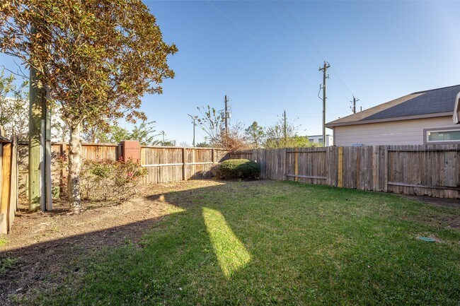 Building Photo - 3406 Inverness Path Lane