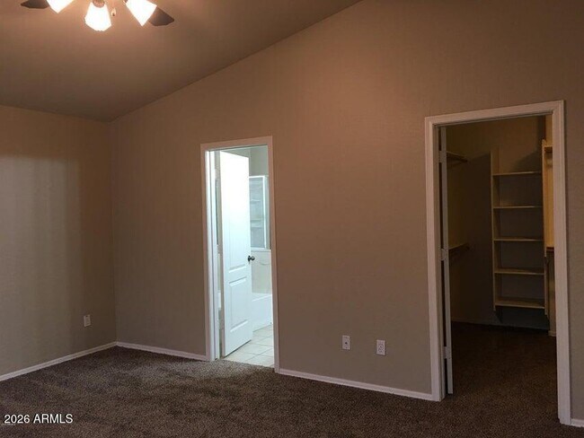 Building Photo - 25214 W Clanton Ave