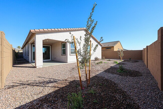 Building Photo - COMING SOON!! Recently built 5-Bedroom Home in Goodyear with Upgrades & Resort-Style Amenities