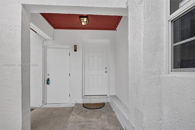 Building Photo - 20759 SW 83rd Ave