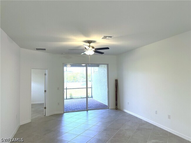 Building Photo - 2184 Dragonfruit Wy