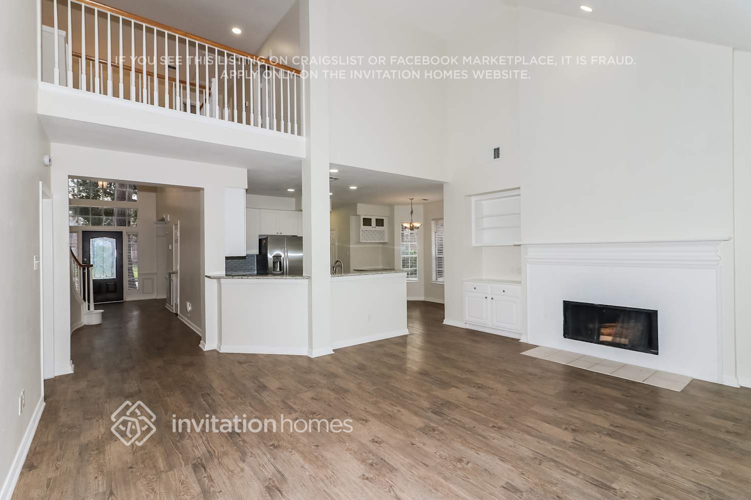 Building Photo - 14910 Summerland Cir