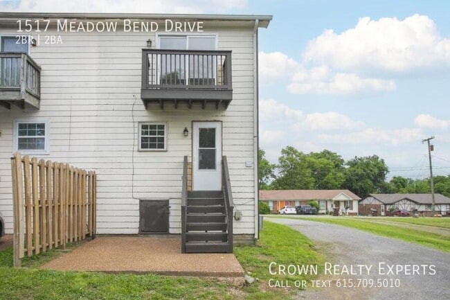 Building Photo - 1517 Meadow Bend Dr