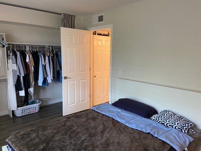 Building Photo - Beautiful 2 bed 2 bath Condo in Centennial