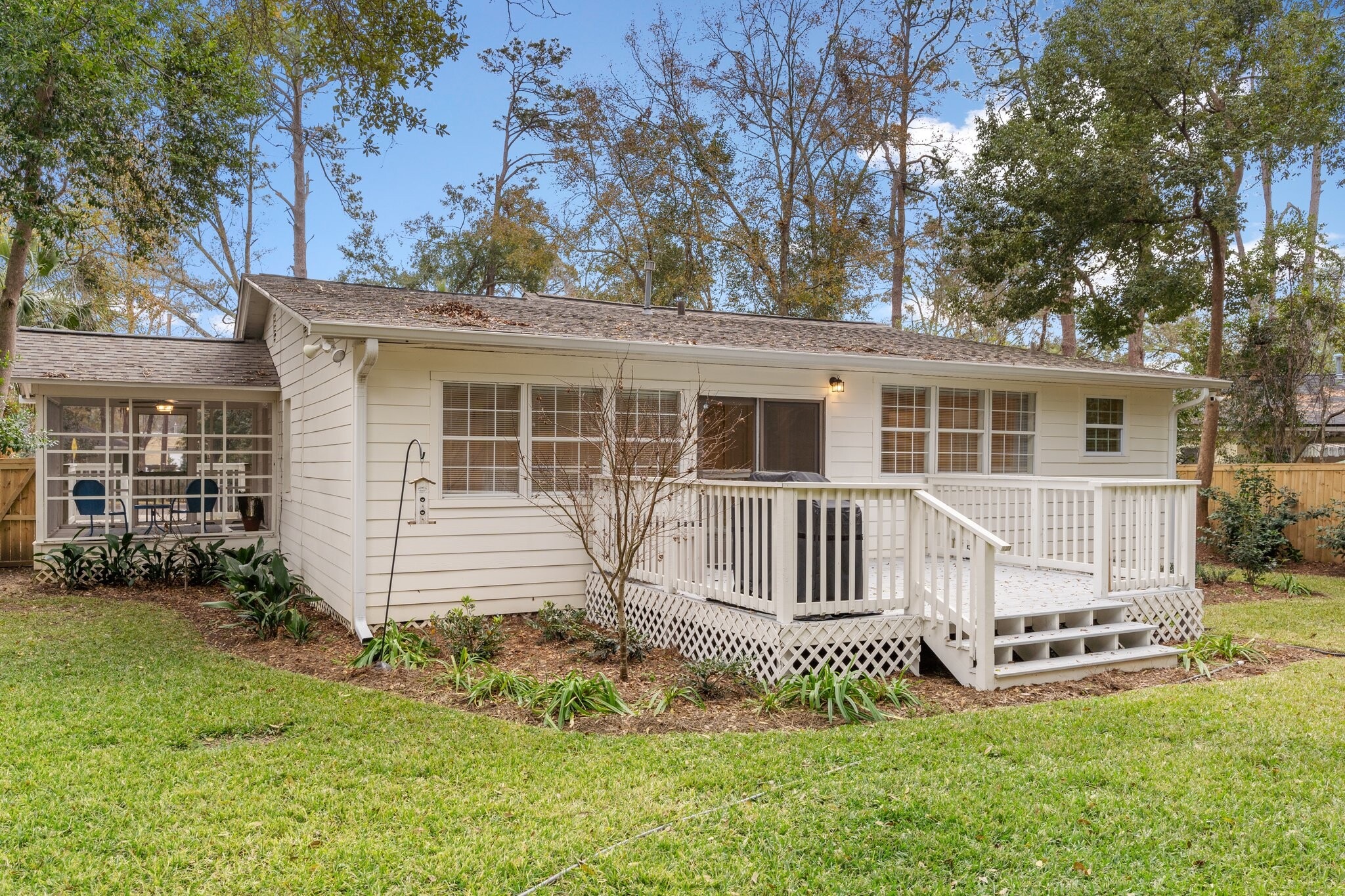 Building Photo - 1936 Truett Dr