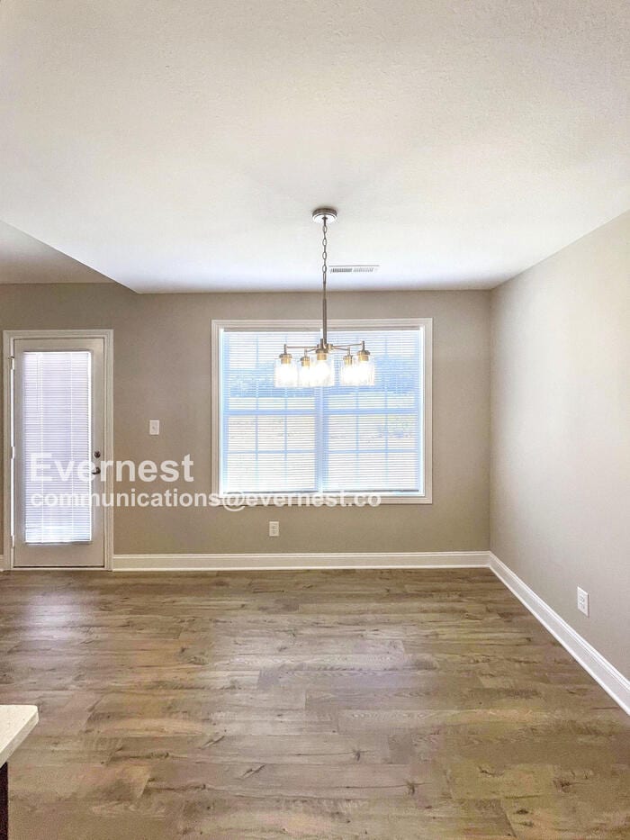 Building Photo - 142 Ardell Dr