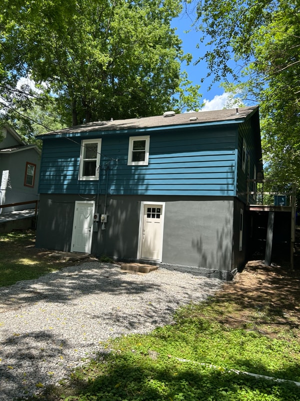 Building Photo - 711 Grandview Ave