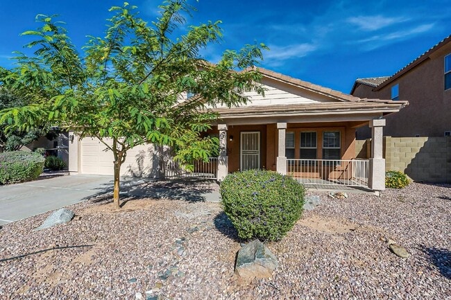 Building Photo - 11570 W Yuma St