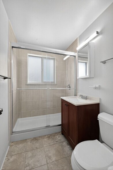 Building Photo - 6014 S Prince St