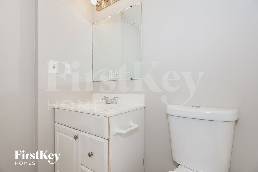 Building Photo - 1797 Bobo Rd