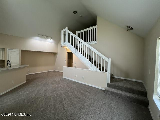 Building Photo - 13700 Richmond Park Dr N
