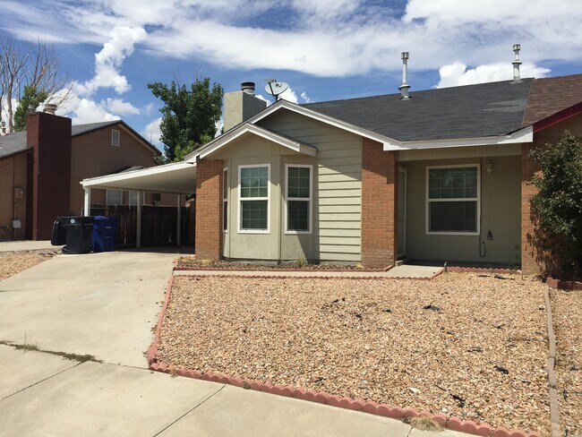 Building Photo - 6515 Azuelo Ave NW