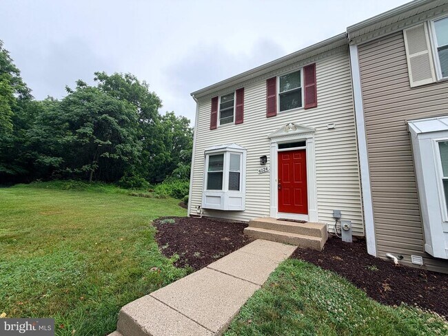 Building Photo - 6124 Majors Ln