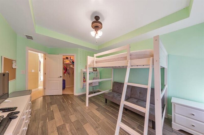 Building Photo - 5024 Glen Forrest Dr