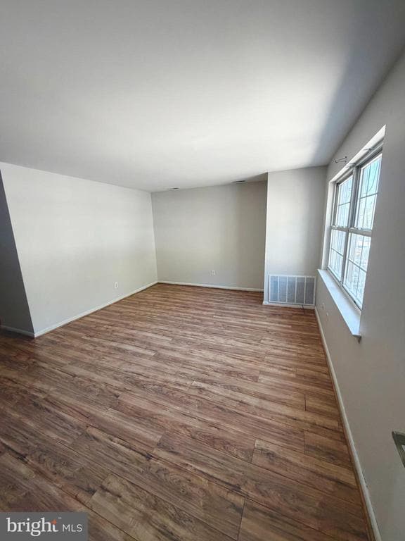 Building Photo - 177 Parker Ave