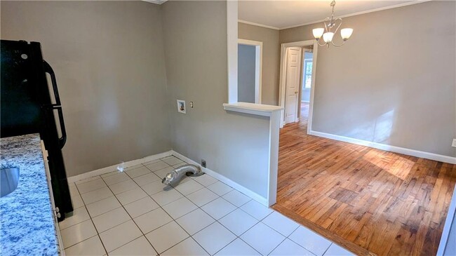 Building Photo - 1312 Kasandra Dr SE