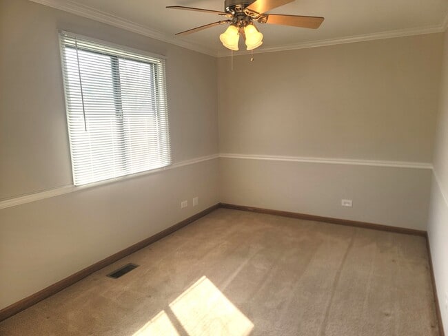 Building Photo - 1335 Forestdale Ct
