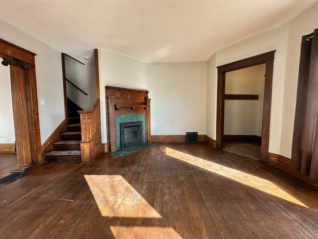 Building Photo - 9 Groveland St