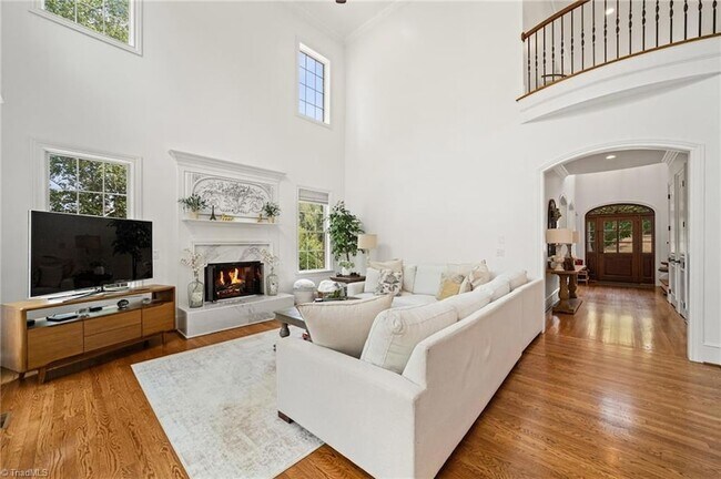 Building Photo - 7517 Henson Forest Dr