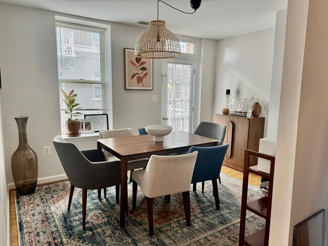 Dining room (next to kitchen) - 1308 Clifton St NW