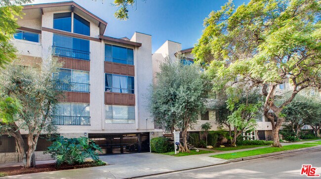 Building Photo - 1531 Camden Ave