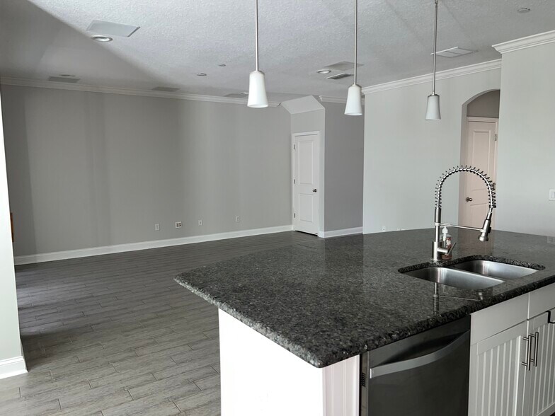 Building Photo - 79 Magnolia Creek Walk