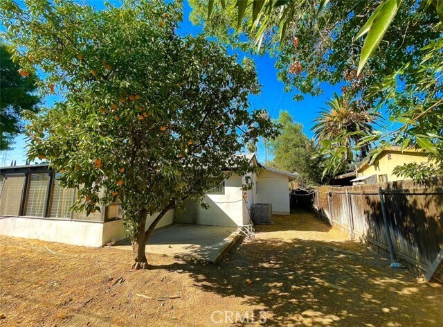Building Photo - 16500 Simonds St