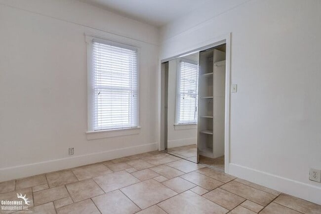 Building Photo - Cozy 2Bdm 2Ba Home in the Encanto Neighbor...