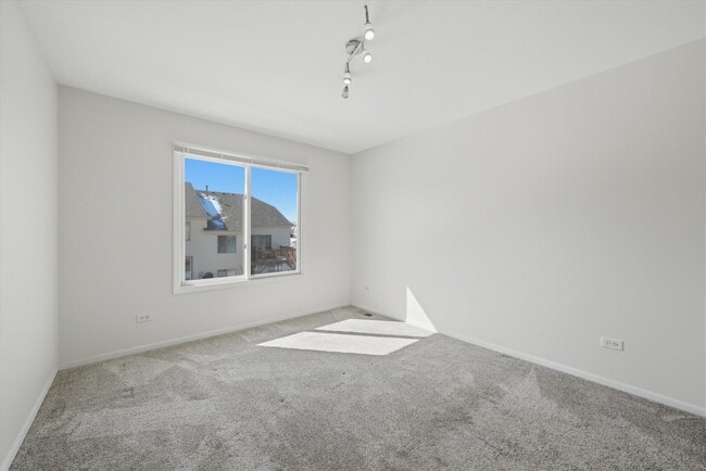 Building Photo - 8261 Pecan Pl