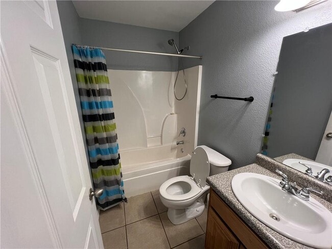Building Photo - 1705 N Valor