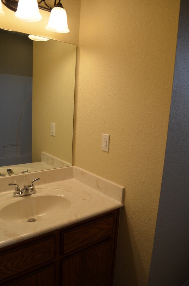Building Photo - 1802 Tru Trail