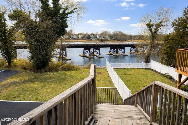 Building Photo - 23 Rector Pl