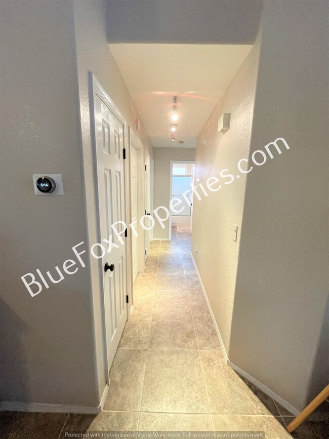 Building Photo - 3750 W Hideout Trail