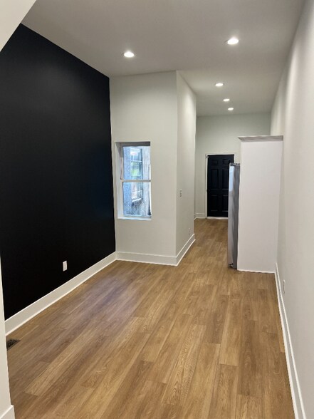 Building Photo - 1706 McCulloh St