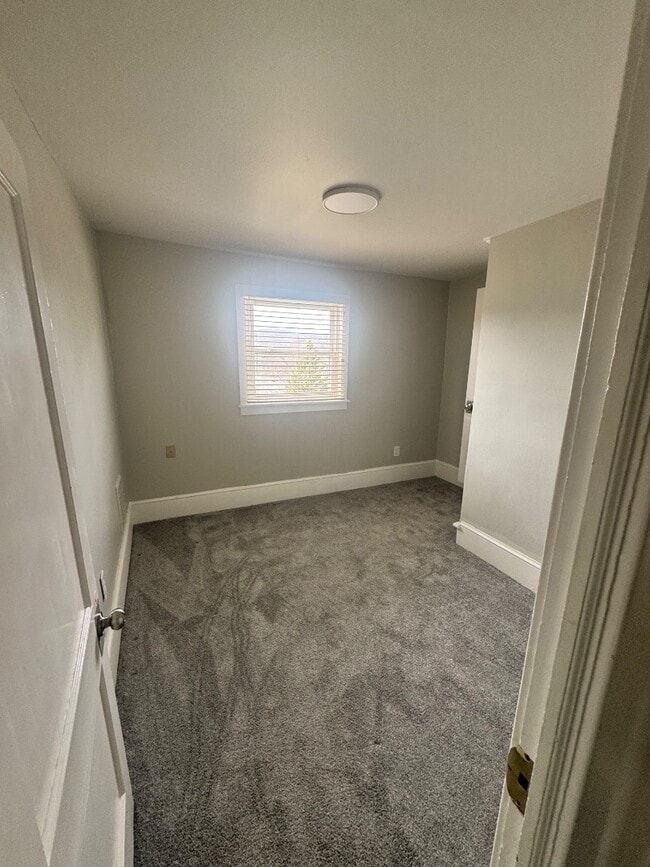 Building Photo - 5017 Highland Park Ave