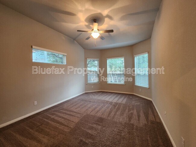 Building Photo - 13840 Tribeca