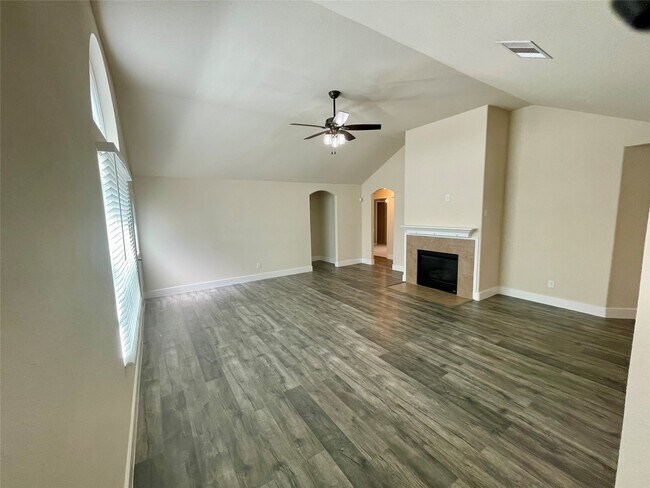 Building Photo - 4903 Spring Showers Ct