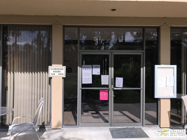 Building Photo - 1655 E Palm Canyon Dr