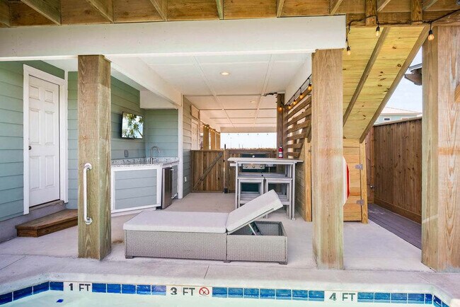 Building Photo - 5497 TX-361