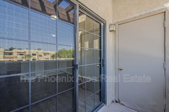 Building Photo - 3434 E Baseline Rd