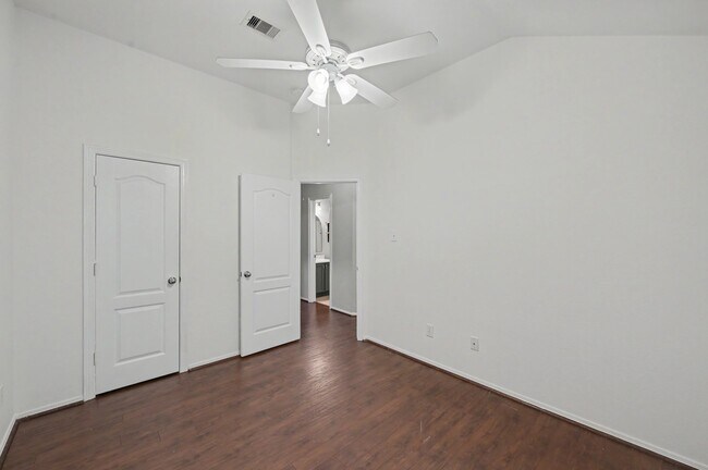 Building Photo - 7023 Durango Creek Dr
