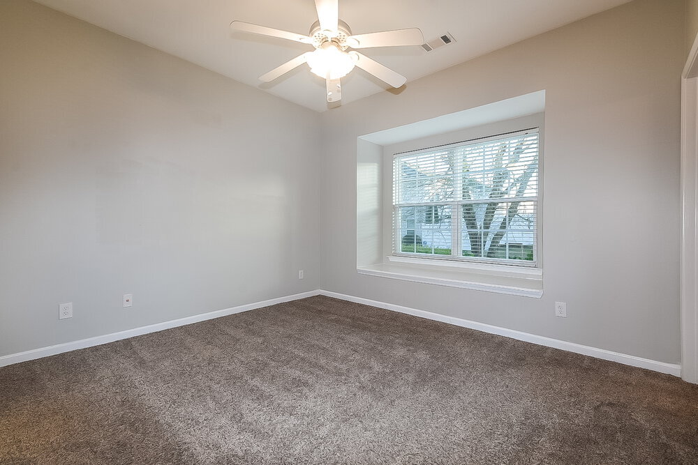 Building Photo - 3643 Roseman Landing