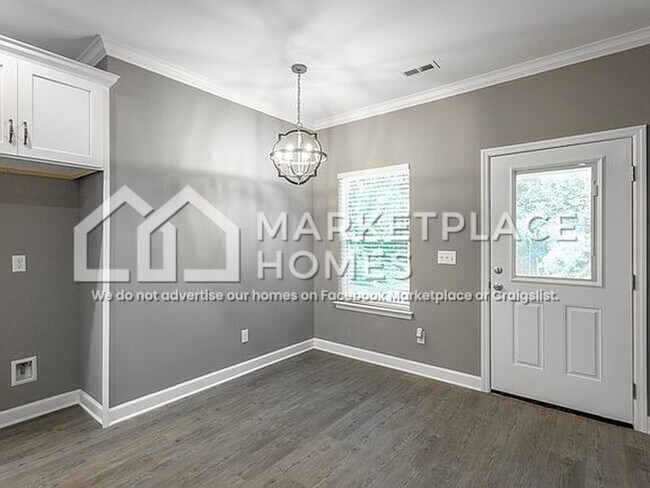 Building Photo - 1307 Vance Rd