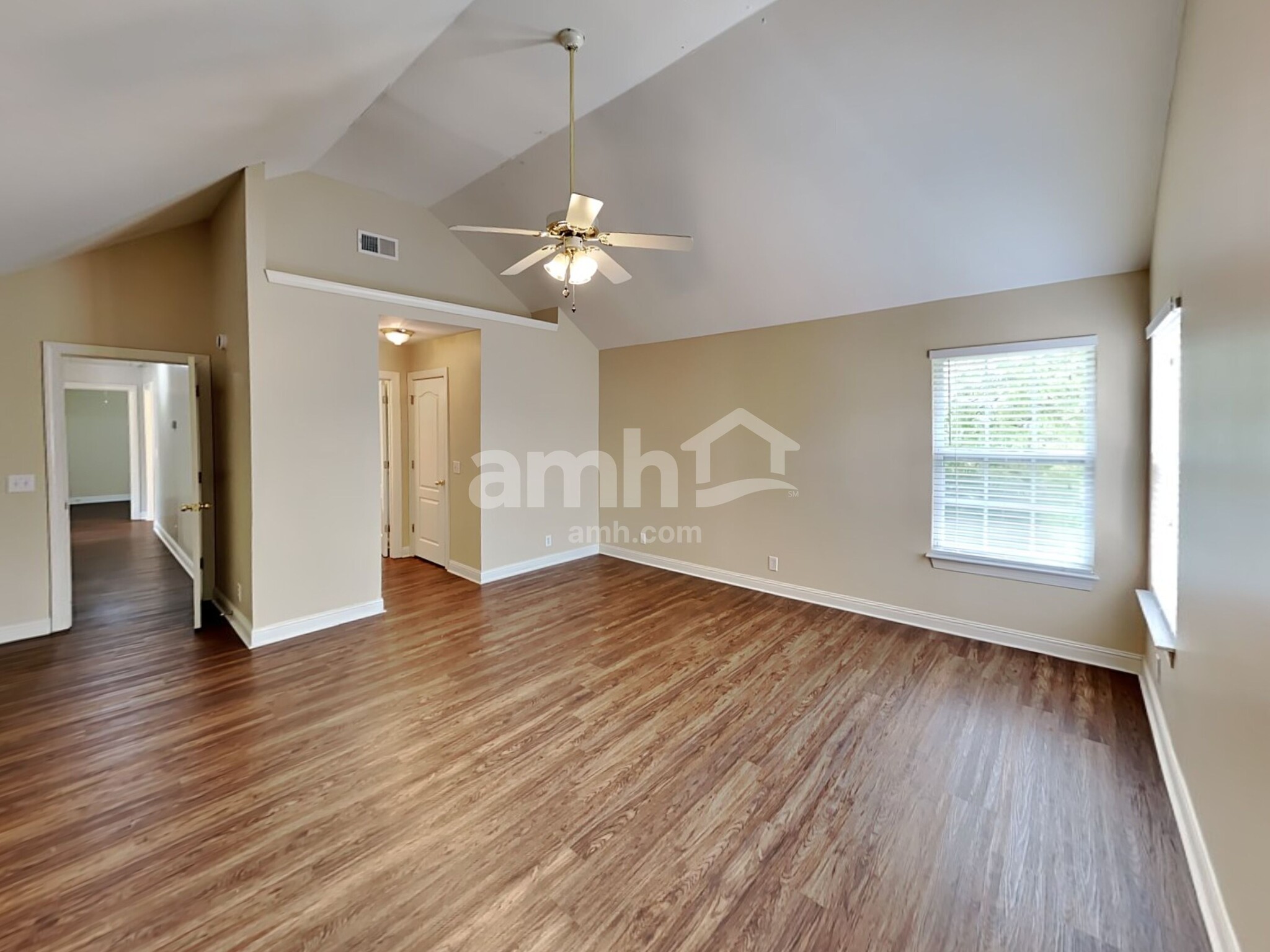 Building Photo - 6728 Autumn Oaks Dr